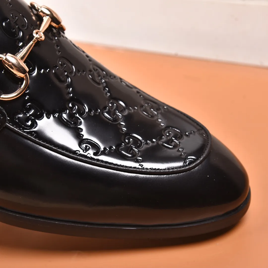 Men's shoes💰540📛📛Original (water-dyed cowhide) Gucci GUCCI official website formal shoes🌀 Italian🇮🇹imported cowhide➕top imported water-dyed cowhide lining💋Finely handmade original bottom, the real thing looks better when photographed in person Standard size 38-44